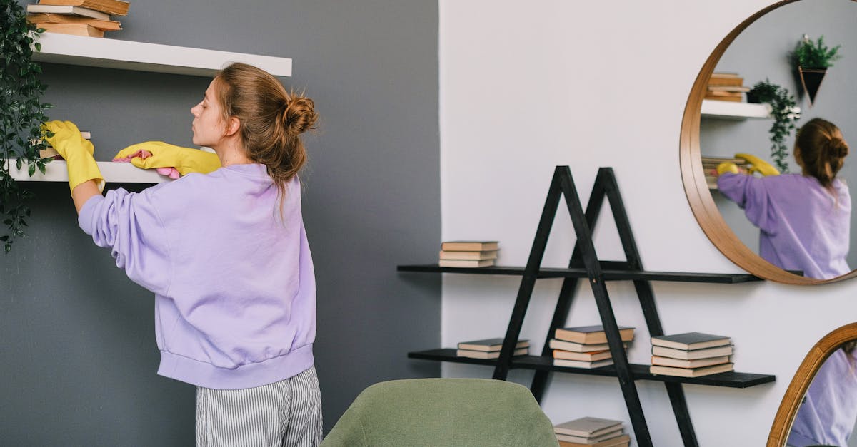 Does clutter increase cortisol?