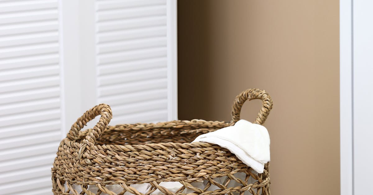 What is the 2 minute declutter rule?