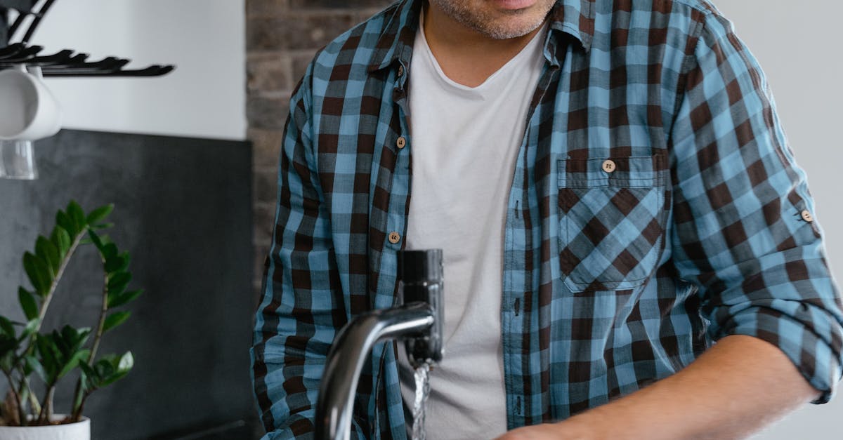 What should you not do when decluttering?